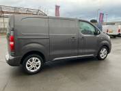 VAUXHALL VIVARO 2021 (21)