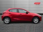 MAZDA 2 2019 (19)