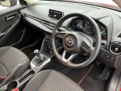 MAZDA 2 2019 (19)