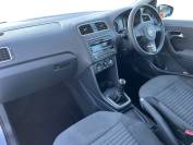 VOLKSWAGEN POLO 2012 (12)