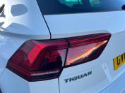 VOLKSWAGEN TIGUAN 2019 (69)