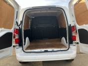 VAUXHALL COMBO CARGO 2021 (21)