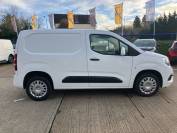 VAUXHALL COMBO CARGO 2021 (21)