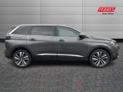 PEUGEOT 5008 2019 (19)