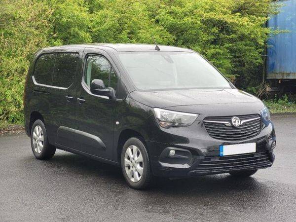 VAUXHALL COMBO-LIFE 2021 (71)