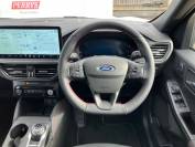 FORD KUGA 2024 (24)