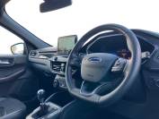 FORD KUGA 2022 (22)