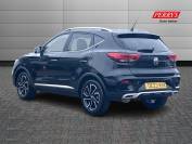 MG ZS 2023 (23)