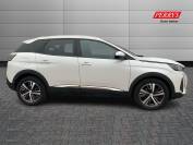 PEUGEOT 3008 2021 (21)