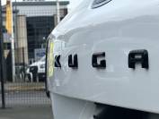 FORD KUGA 2024 (24)