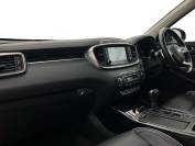 KIA SORENTO 2019 (69)