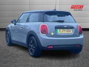 MINI HATCHBACK 2021 (71)