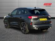 FORD KUGA 2023 (72)