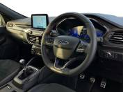 FORD KUGA 2022 (72)