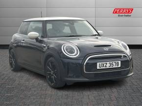 MINI HATCHBACK 2021 (71) at Perrys Alfreton