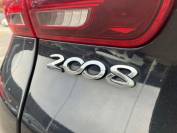 PEUGEOT 2008 2021 (71)