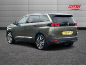 PEUGEOT 5008 2019 (19)