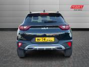 KIA STONIC 2024 (74)