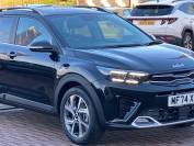 KIA STONIC 2024 (74)