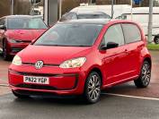 VOLKSWAGEN UP 2022 (22)