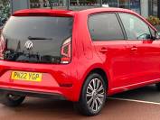 VOLKSWAGEN UP 2022 (22)