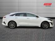 KIA PRO CEED 2024 (74)