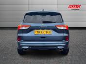 FORD KUGA 2023 (72)