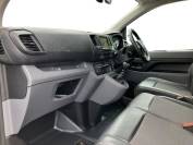 VAUXHALL VIVARO 2020 (70)