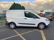 FORD TRANSIT COURIER 2021 (71)