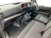 VAUXHALL VIVARO 2024 (74)