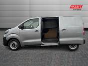 VAUXHALL VIVARO 2024 (74)