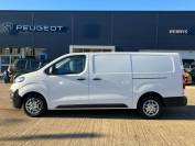 VAUXHALL VIVARO 2021 (70)