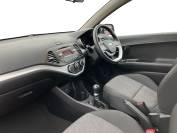 KIA PICANTO 2016 (16)