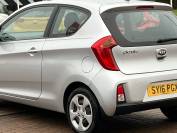 KIA PICANTO 2016 (16)