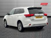 MITSUBISHI OUTLANDER 2021 (21)