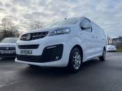 VAUXHALL VIVARO 2020 (70)