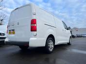 VAUXHALL VIVARO 2020 (70)