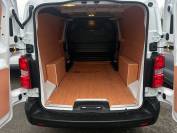 VAUXHALL VIVARO 2024 (74)