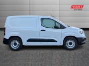 VAUXHALL COMBO CARGO 2024 (73)