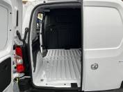 VAUXHALL COMBO CARGO 2024 (73)