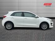 KIA RIO 2023 (23)