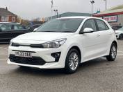 KIA RIO 2023 (23)