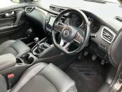 NISSAN QASHQAI 2018 (68)