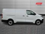 VAUXHALL VIVARO 2024 (74)