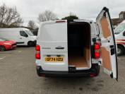 VAUXHALL VIVARO 2024 (74)