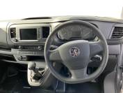 VAUXHALL VIVARO 2024 (24)