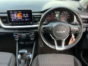 KIA STONIC 2021 (71)