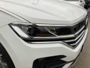 VOLKSWAGEN TOUAREG 2018 (68)