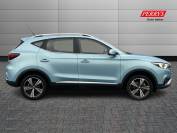 MG ZS 2021 (71)