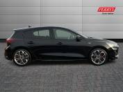 FORD FOCUS 2024 (24)